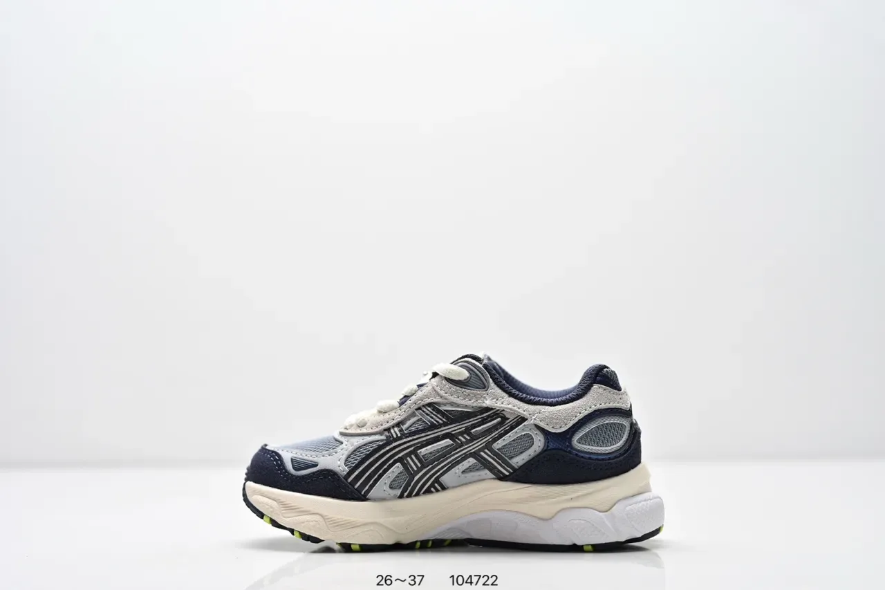ASICS Gel-Kayano Preto Branco Prata tênis lifestyle 5