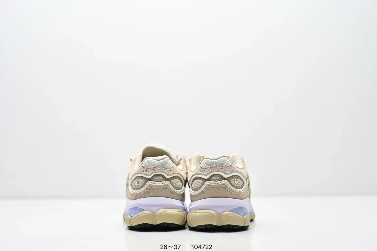 ASICS Gel-Kayano Preto Branco Prata tênis lifestyle 18