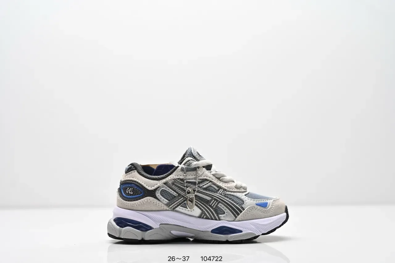 ASICS Gel-Kayano Preto Branco Prata tênis lifestyle 22