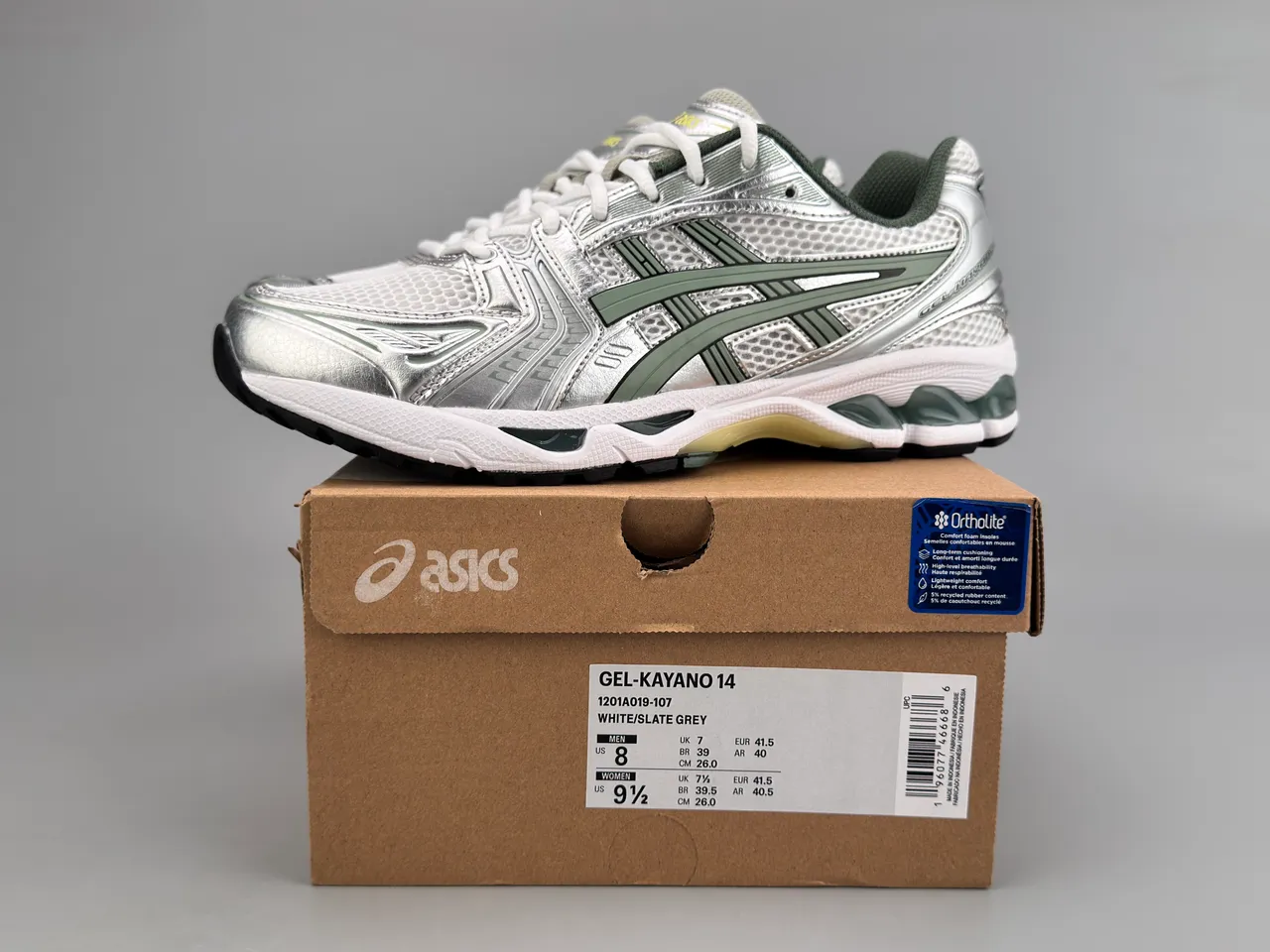 ASICS Gel-Kayano Chaussures de Running Argent et Vert Olive 2
