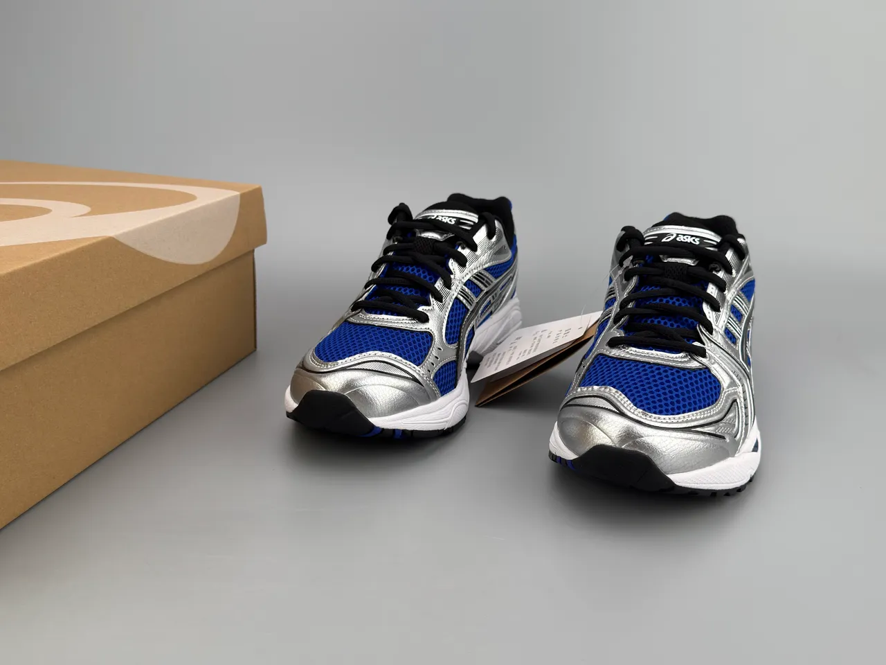 ASICS Gel-Kayano Silver and Royal Blue Tênis de corrida 5