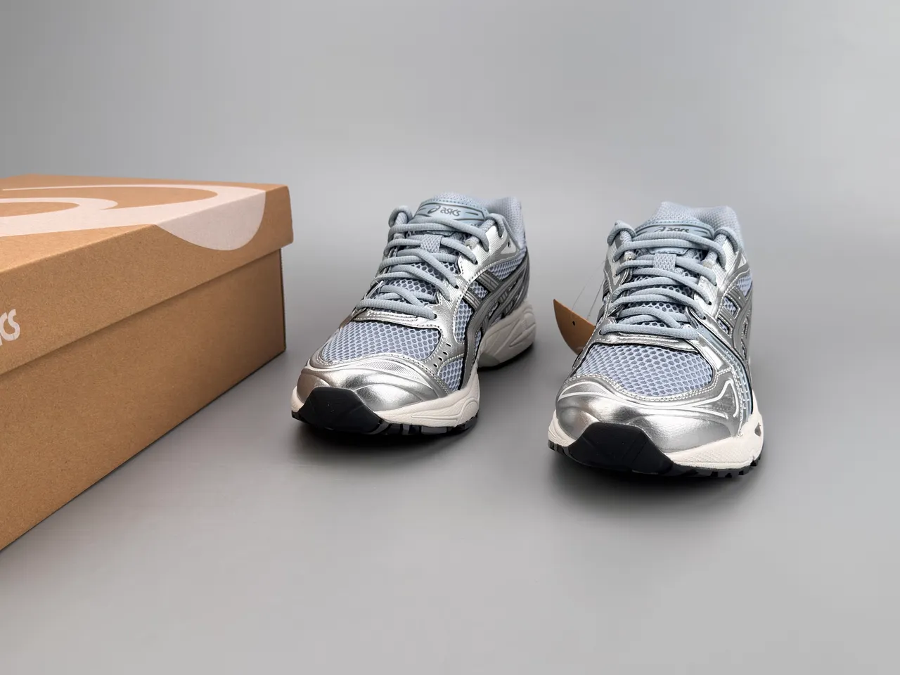 ASICS Gel-Kayano Silver Metallic Running Shoes 3