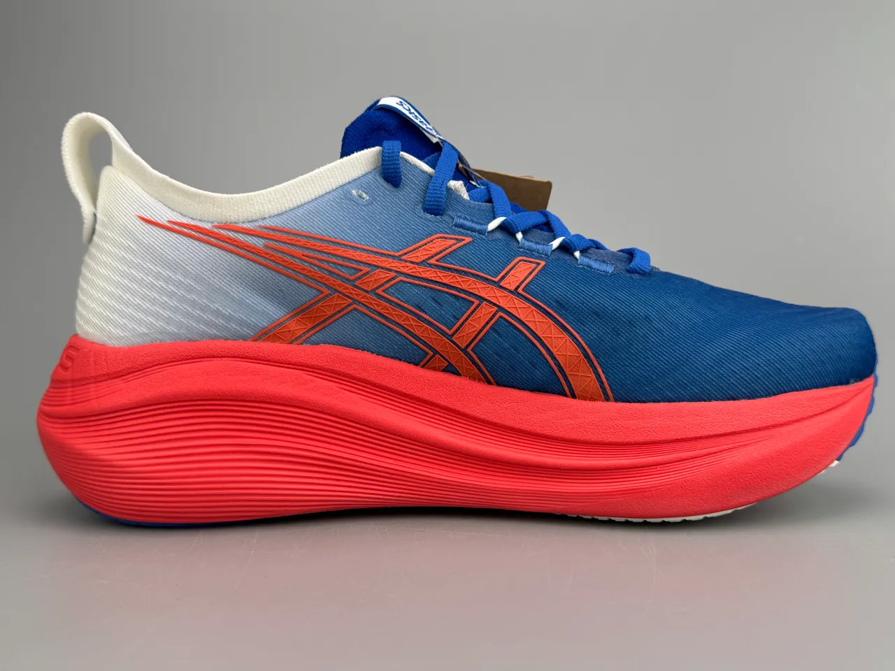 ASICS Gel-Nimbus 27 Paris 2025 Gradient Running Shoes 10