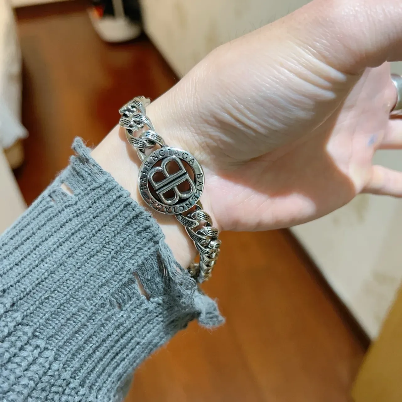Pulseira Balenciaga BB Logo Corrente Chunky Curb-Link Prateada 7