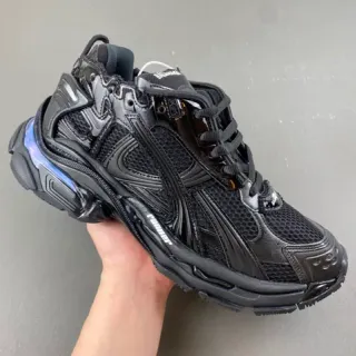 Balenciaga Zapatillas Chunky Suela Negra y Azul Malla y Superposición Sintética