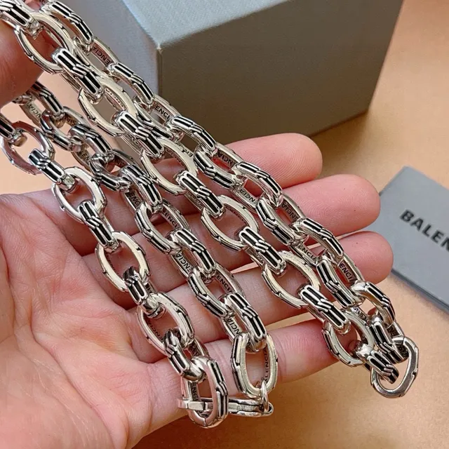 Balenciaga Chunky Oval-Link Chain Necklace 6