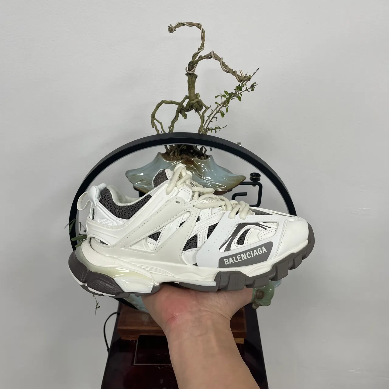 Balenciaga Defender White and Gray Chunky Sneakers 7