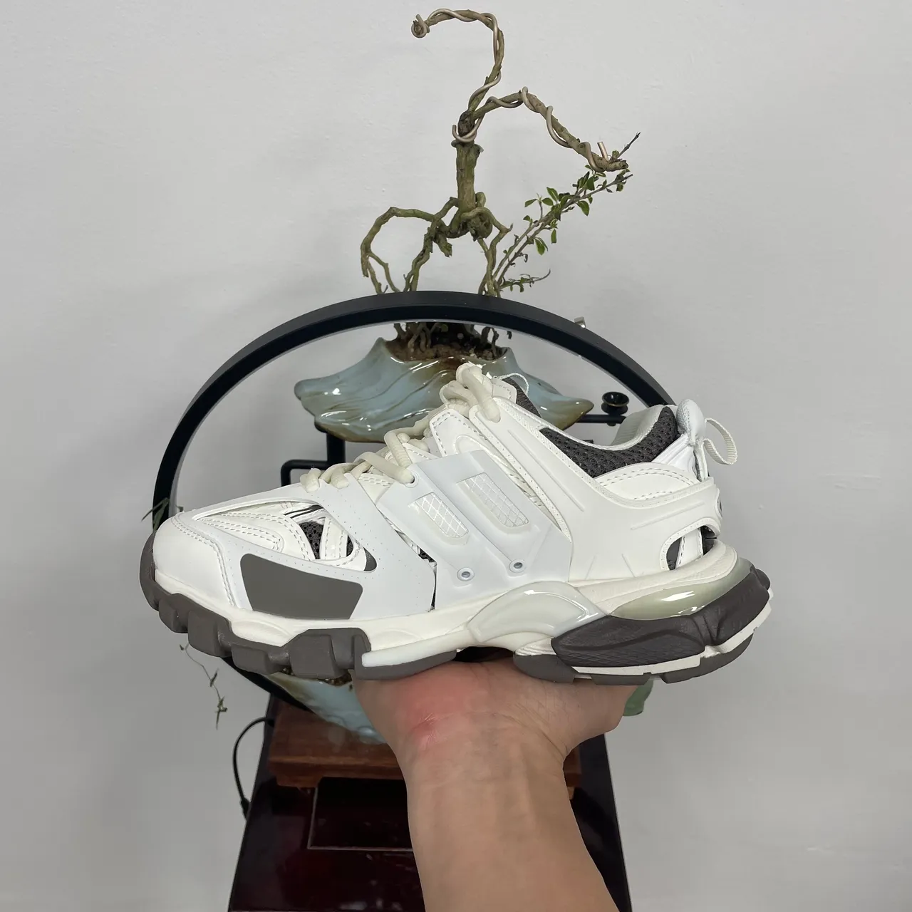 Balenciaga Defender White and Gray Chunky Sneakers 8