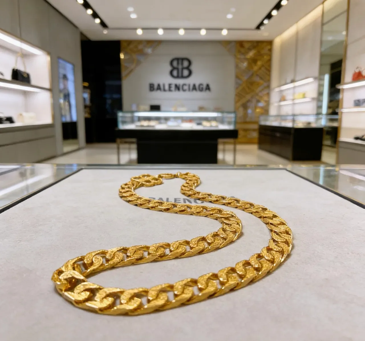 Collier Balenciaga Chaîne Curb-Link Dorée 5