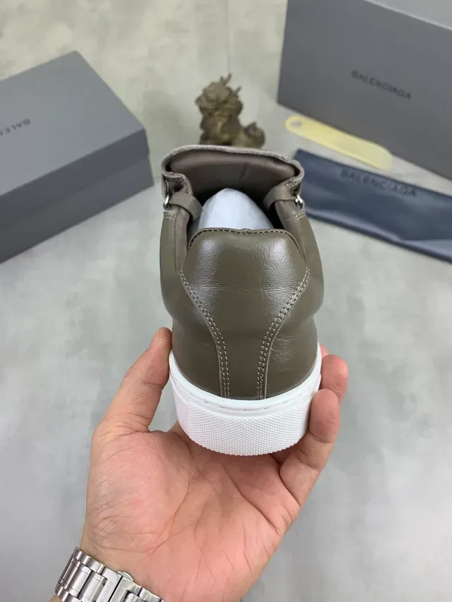 Balenciaga Gray White Leather Platform Sole Lifestyle Sneakers 3