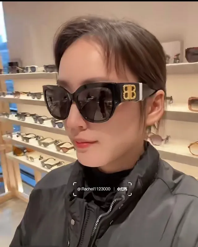 Balenciaga Hourglass Black Gradient Sunglasses 2