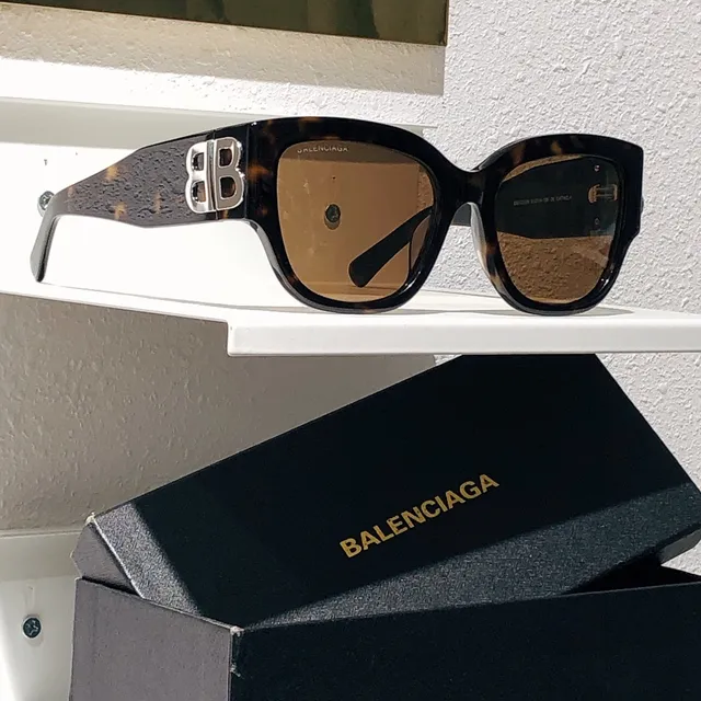 Balenciaga Hourglass Black Gradient Sunglasses 9