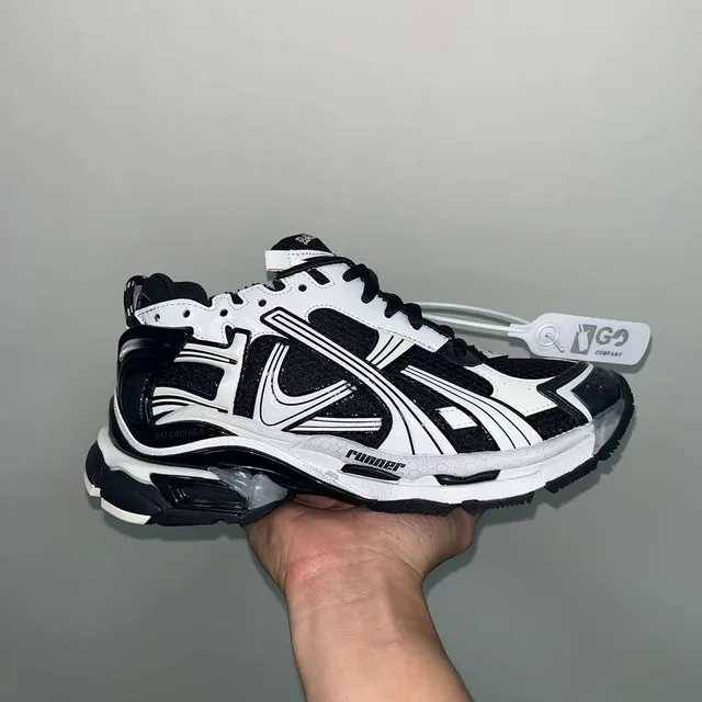 Balenciaga Runner Black and White Chunky Sneakers 6