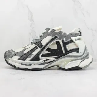 Balenciaga Runner Off-White Gray Black حذاء رياضي تشونكي