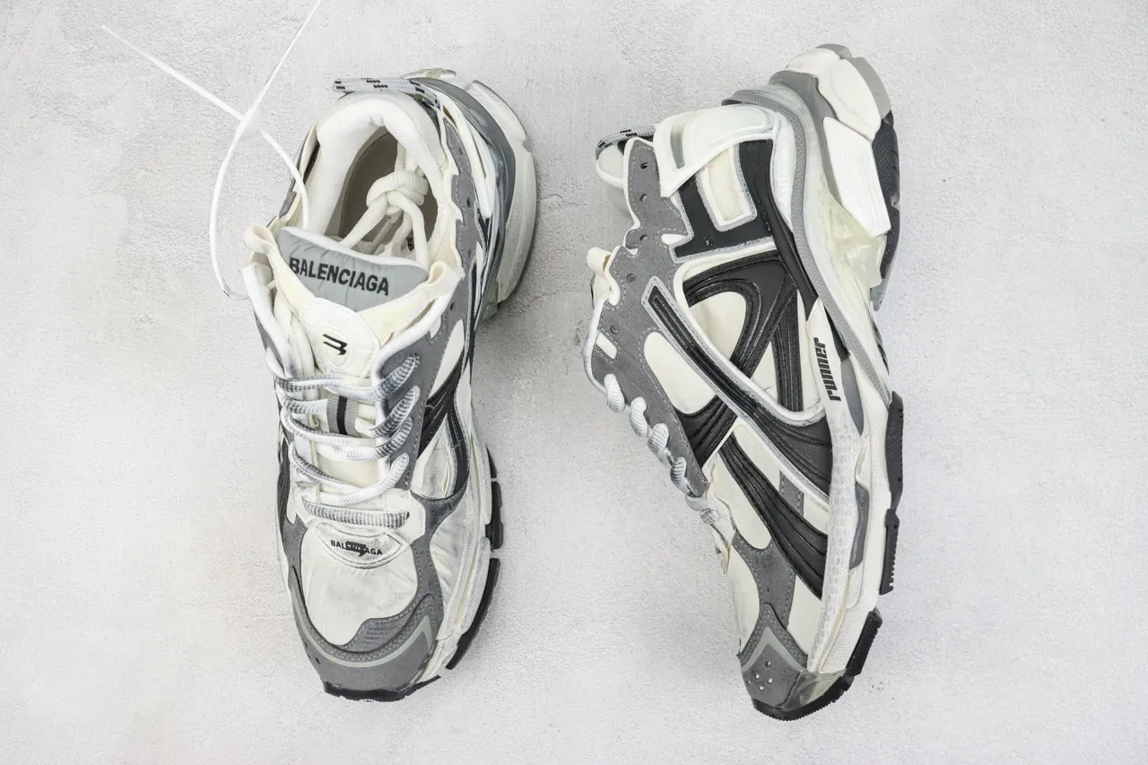 Balenciaga Runner Off-White Gray Black Chaussures Chunky 3