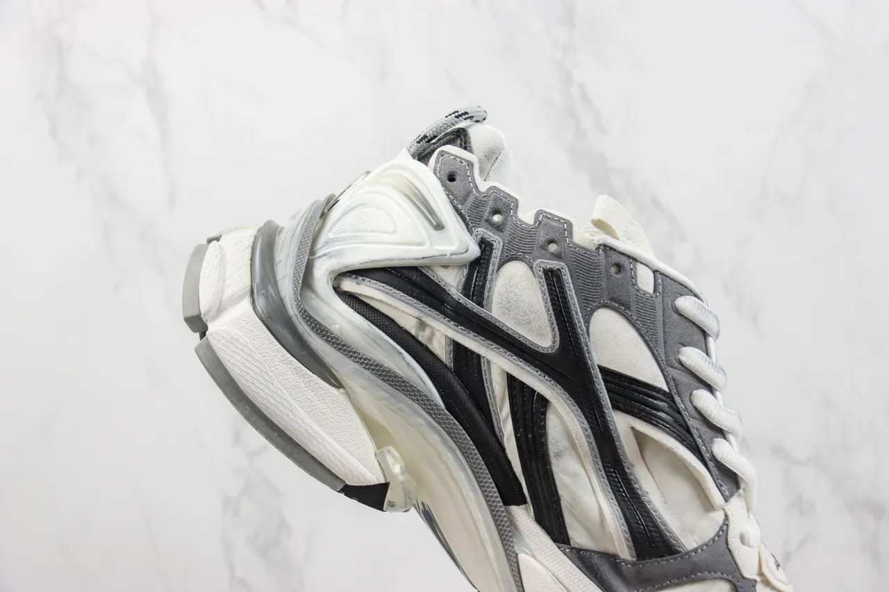 Balenciaga Runner Off-White Gray Black Chaussures Chunky 5