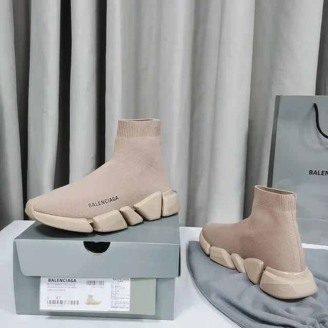 Balenciaga Speed Trainer Tênis Lifestyle de Malha Bege 7