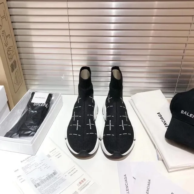 Balenciaga Speed Trainer Baskets Lifestyle Noires et Blanches en Tricot 7