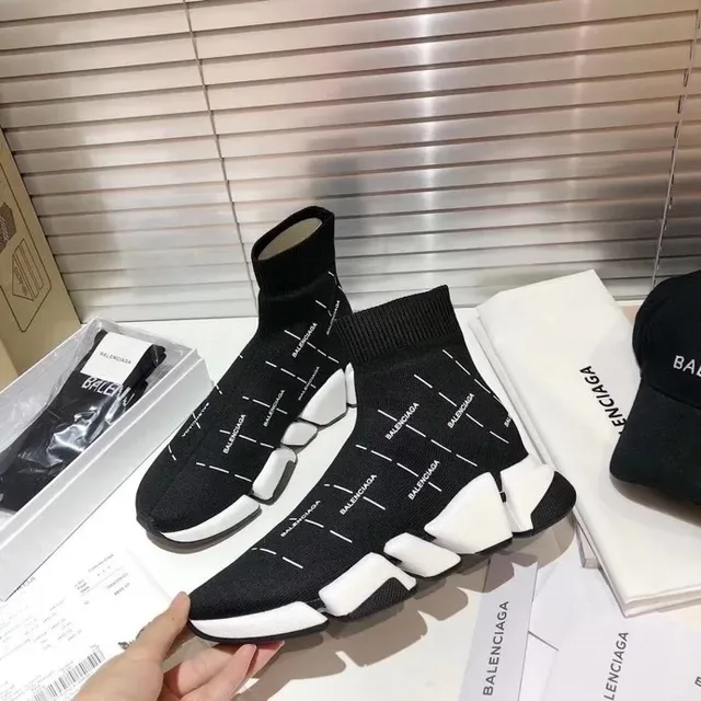 Balenciaga Speed Trainer Baskets Lifestyle Noires et Blanches en Tricot 8