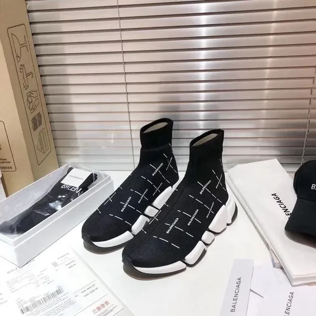 Balenciaga Speed Trainer Baskets Lifestyle Noires et Blanches en Tricot 9