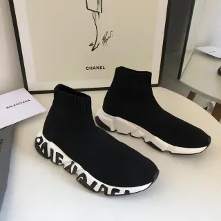 Balenciaga Speed Trainer Black and White حذاء أسلوب حياة