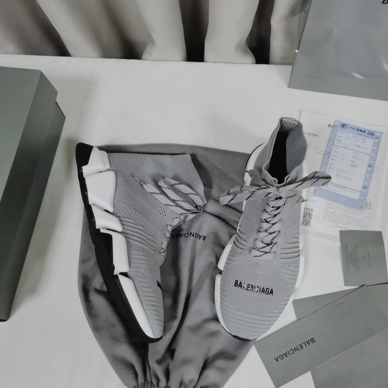 Balenciaga Speed Trainer Baskets lifestyle gris en maille 9