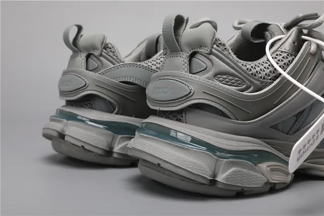 Balenciaga Track Sneaker sneakers gris monochrome chunky 2