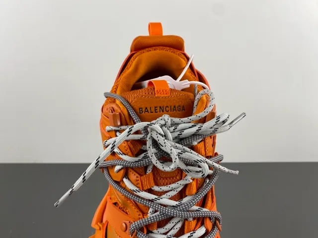 Balenciaga Track Trainer حذاء رياضي برتقالي كبير 6