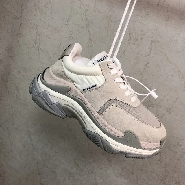 Balenciaga Triple S Baskets Chunky Beige Gris Blanc 5