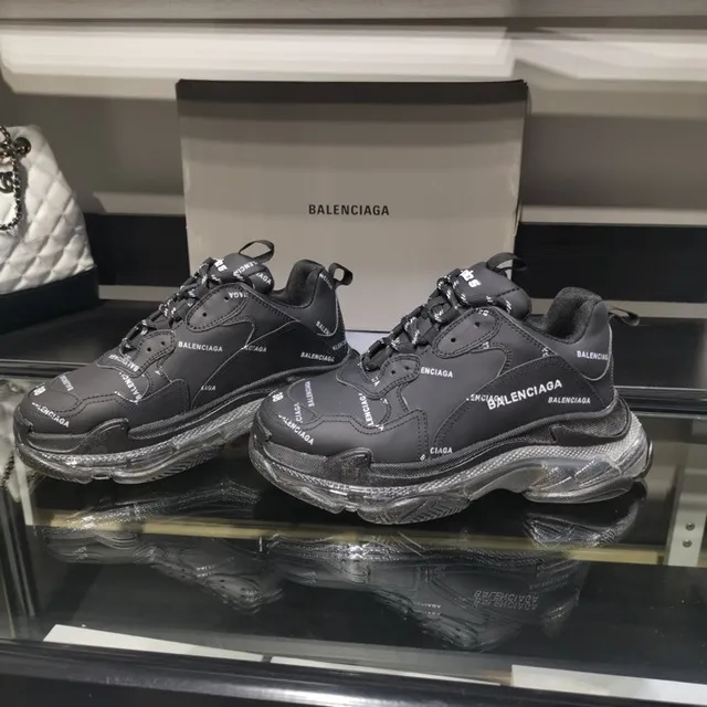 Balenciaga Triple S Baskets Chunky Noires 7