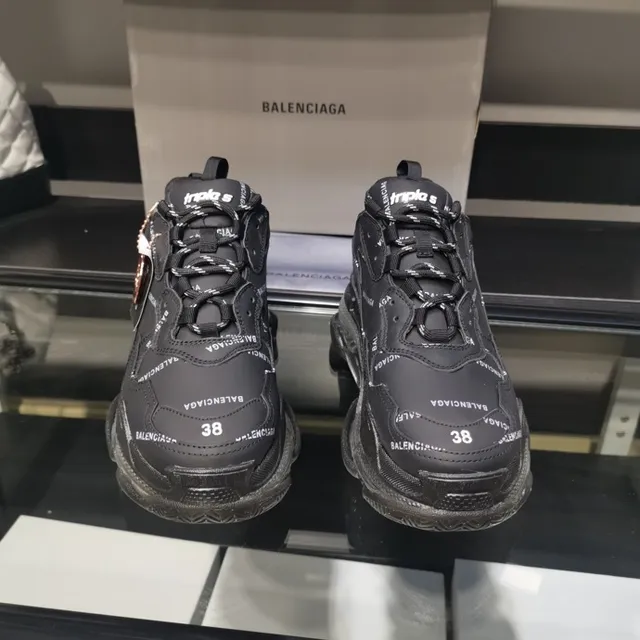 Balenciaga Triple S Baskets Chunky Noires 9