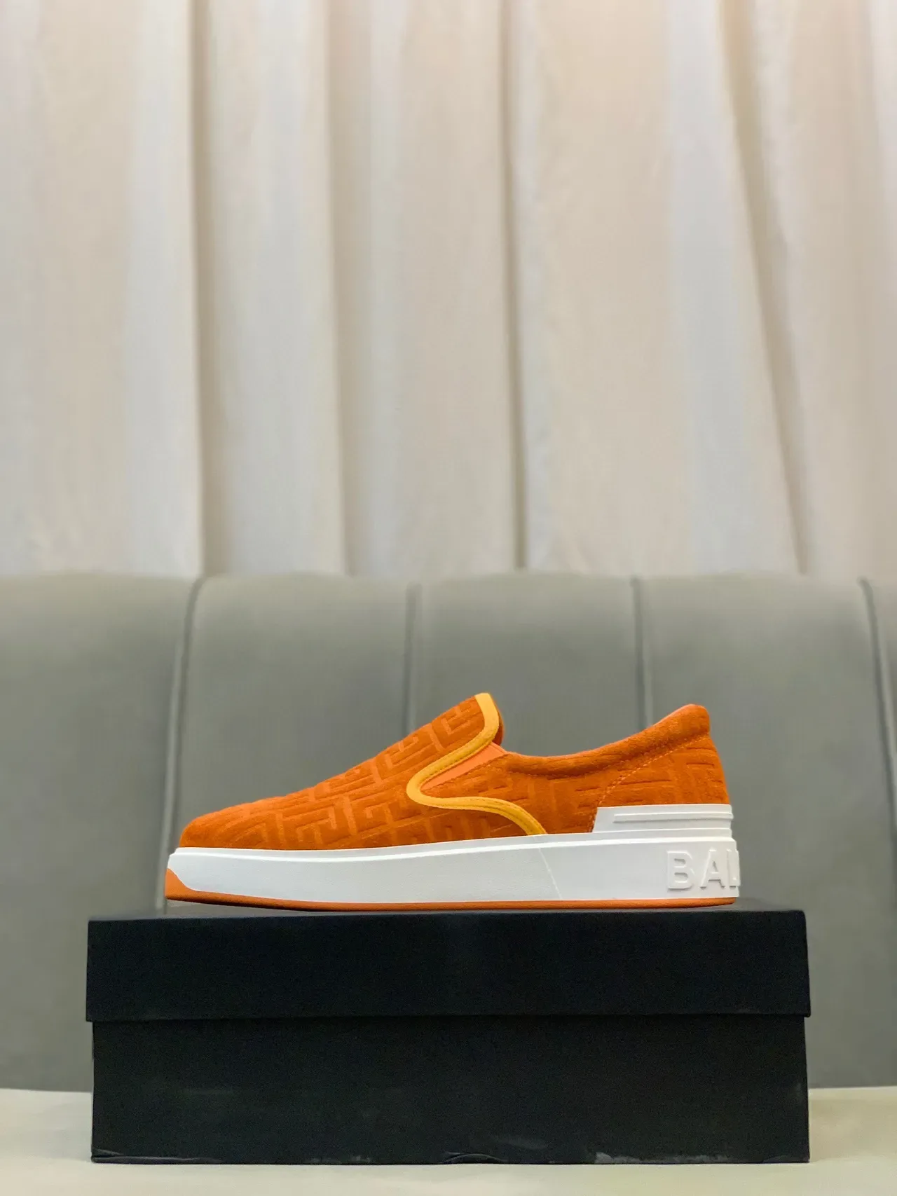 Balmain B-Court Chaussures Lifestyle Orange Monogram Slip-On 5