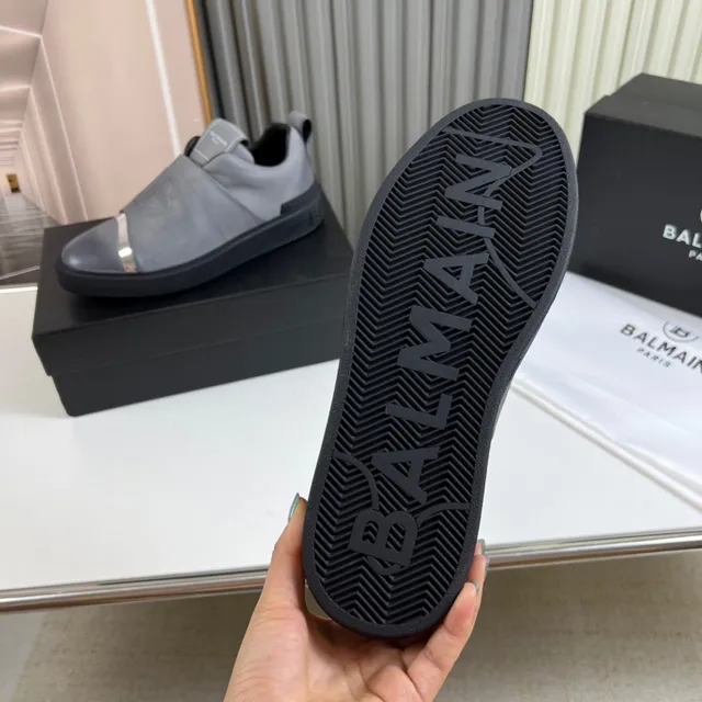 Balmain Gray Silver Slip-On Elastic Strap Lifestyle Sneakers 2