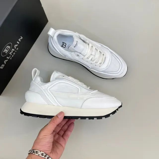 Balmain Track Trainer White and Black Lifestyle Sneakers 6