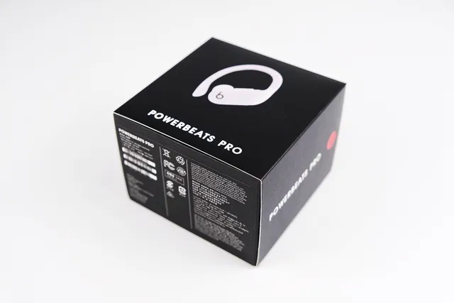 Beats Powerbeats Pro White Sports Earphones 6