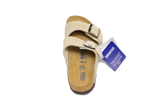 Birkenstock Arizona Beige Suede-Like Two-Strap Sandales Casuales 4