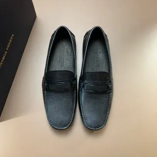 Bottega Veneta Andiamo 黑色粒面皮乐福鞋