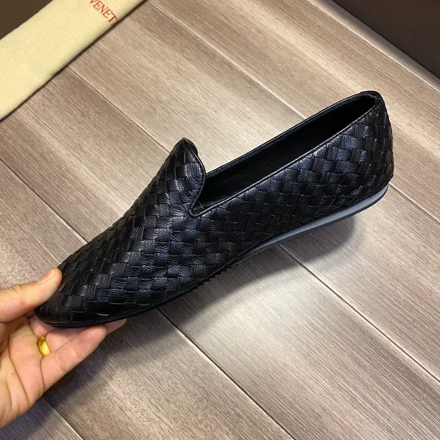 Bottega Veneta Andiamo منسوجة إنتريتشياتو أسود مكاسين 4