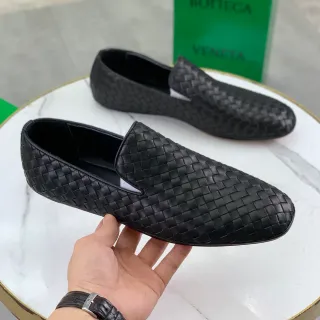 Bottega Veneta 黑色 Intrecciato 编织皮革 易穿鞋 乐福鞋