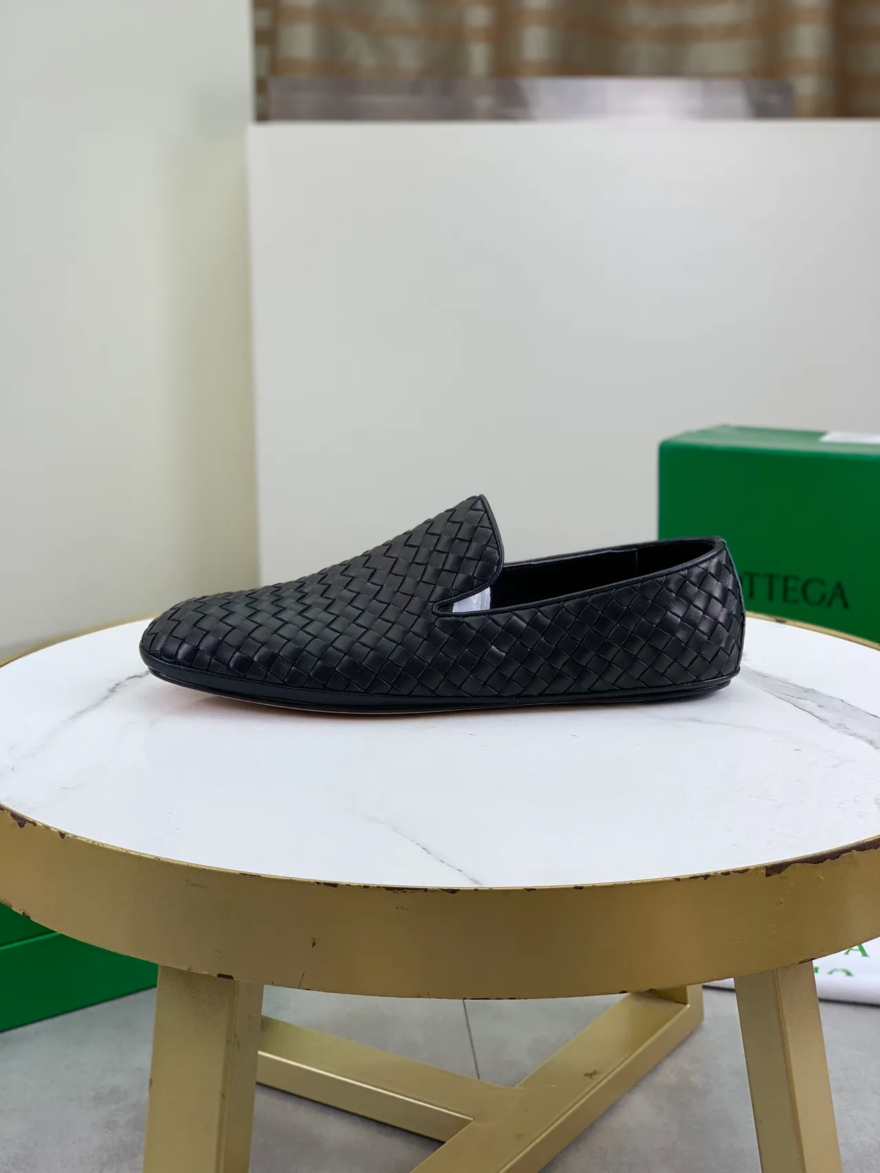 Bottega Veneta Noir Intrecciato Cuir Tressé Mocassin Slip-On 4