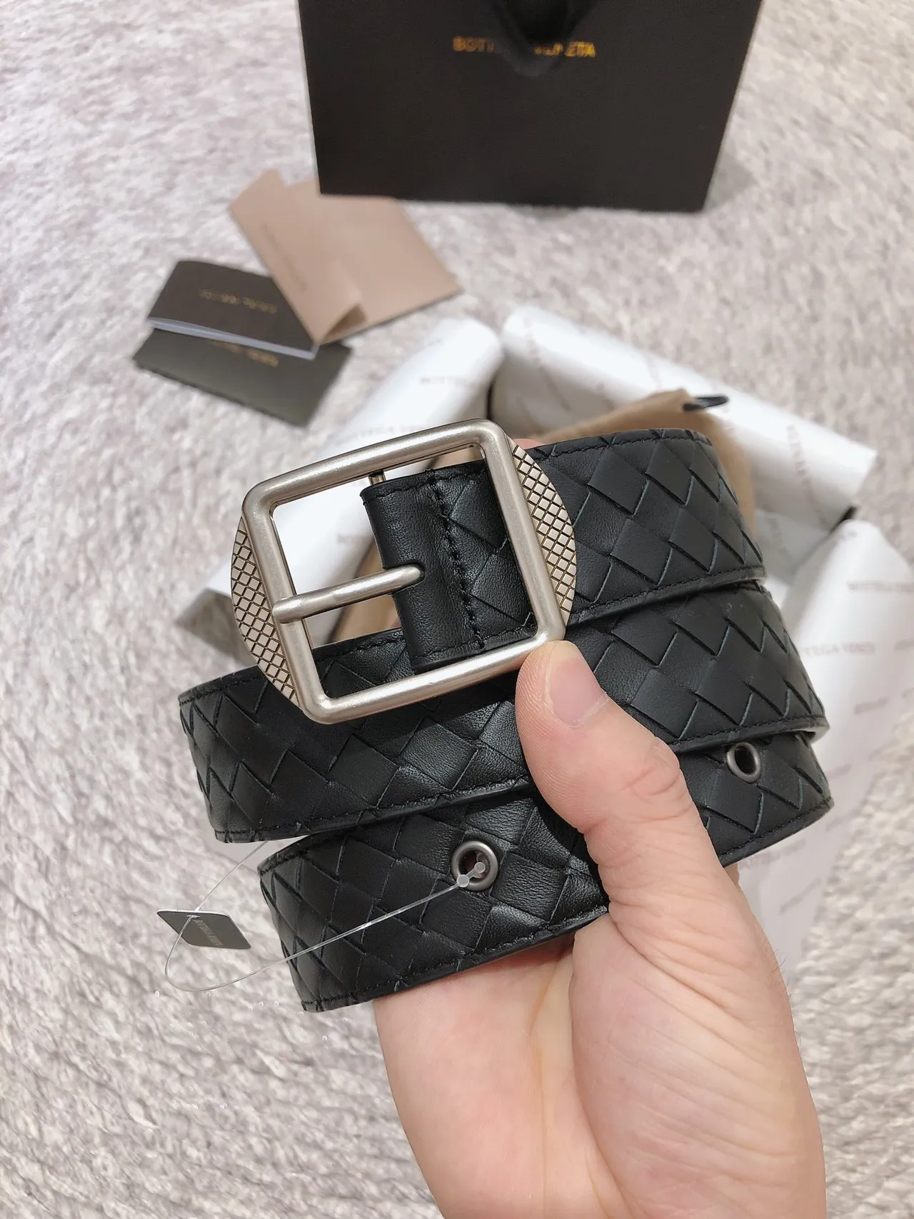 Bottega Veneta أسود فضي Intrecciato نسج مربع إبزيم حزام جلدي 6