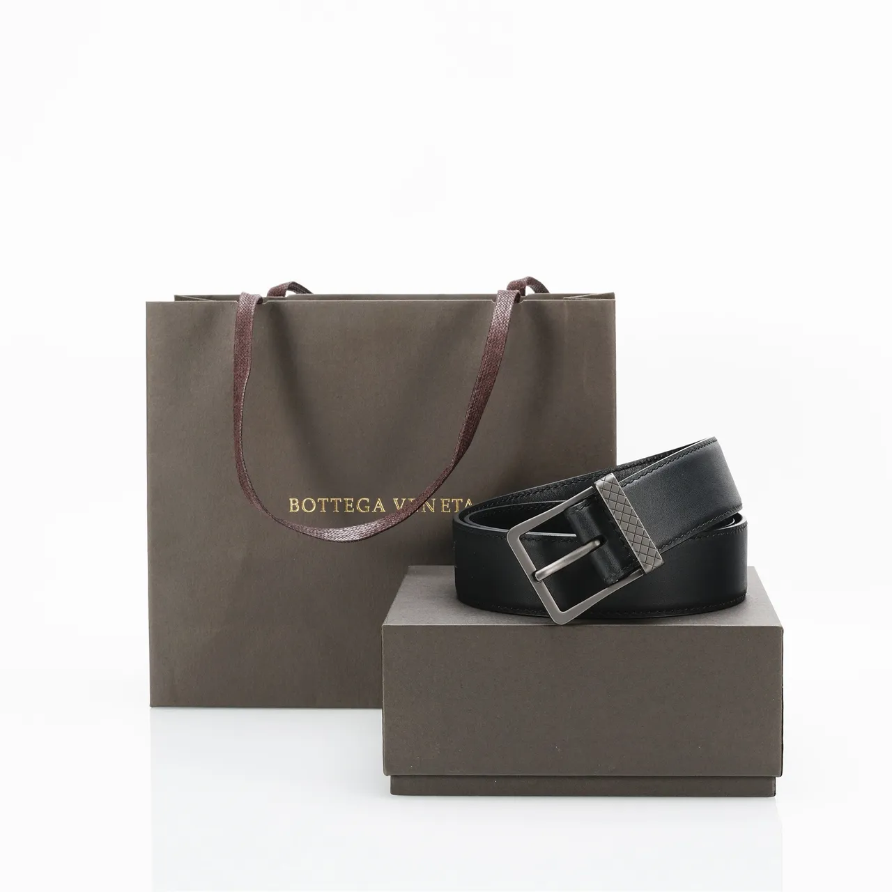 Bottega Veneta Cassette Black Leather Belt 5