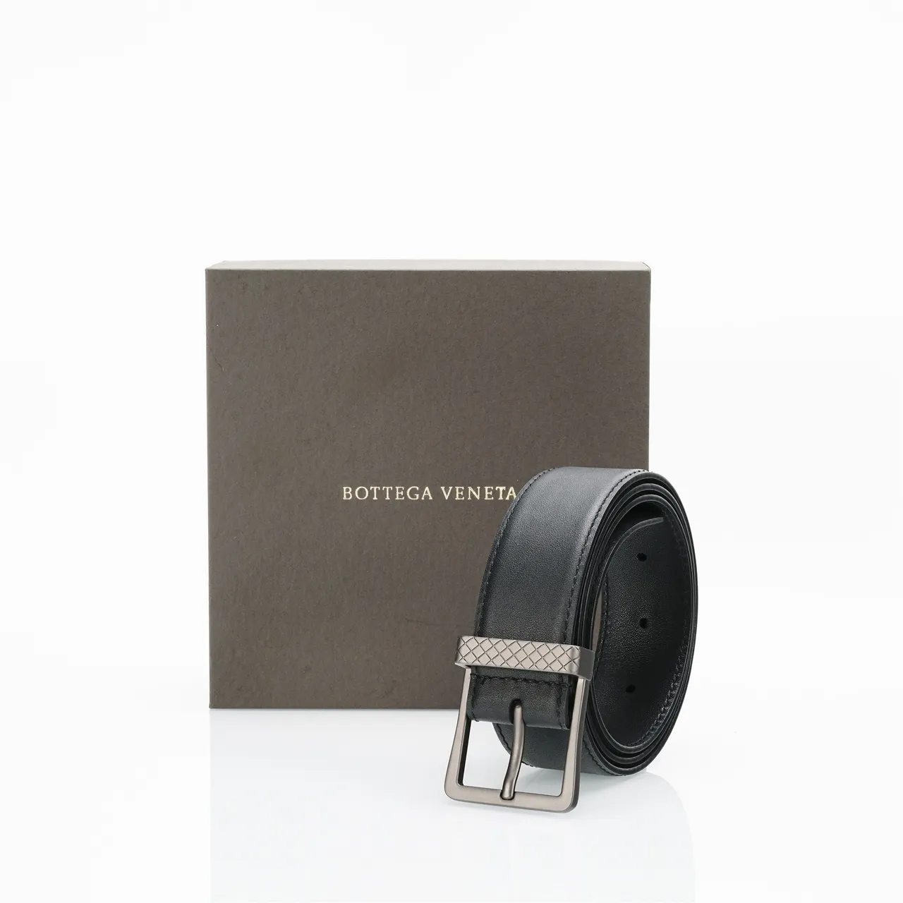 Bottega Veneta Cassette Black Leather Belt 6