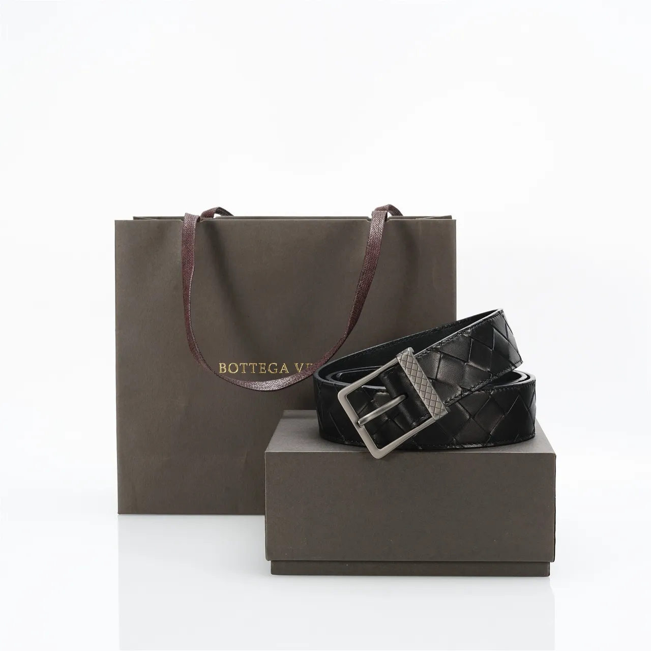 Bottega Veneta Cassette Intrecciato Ceinture en cuir noir 5