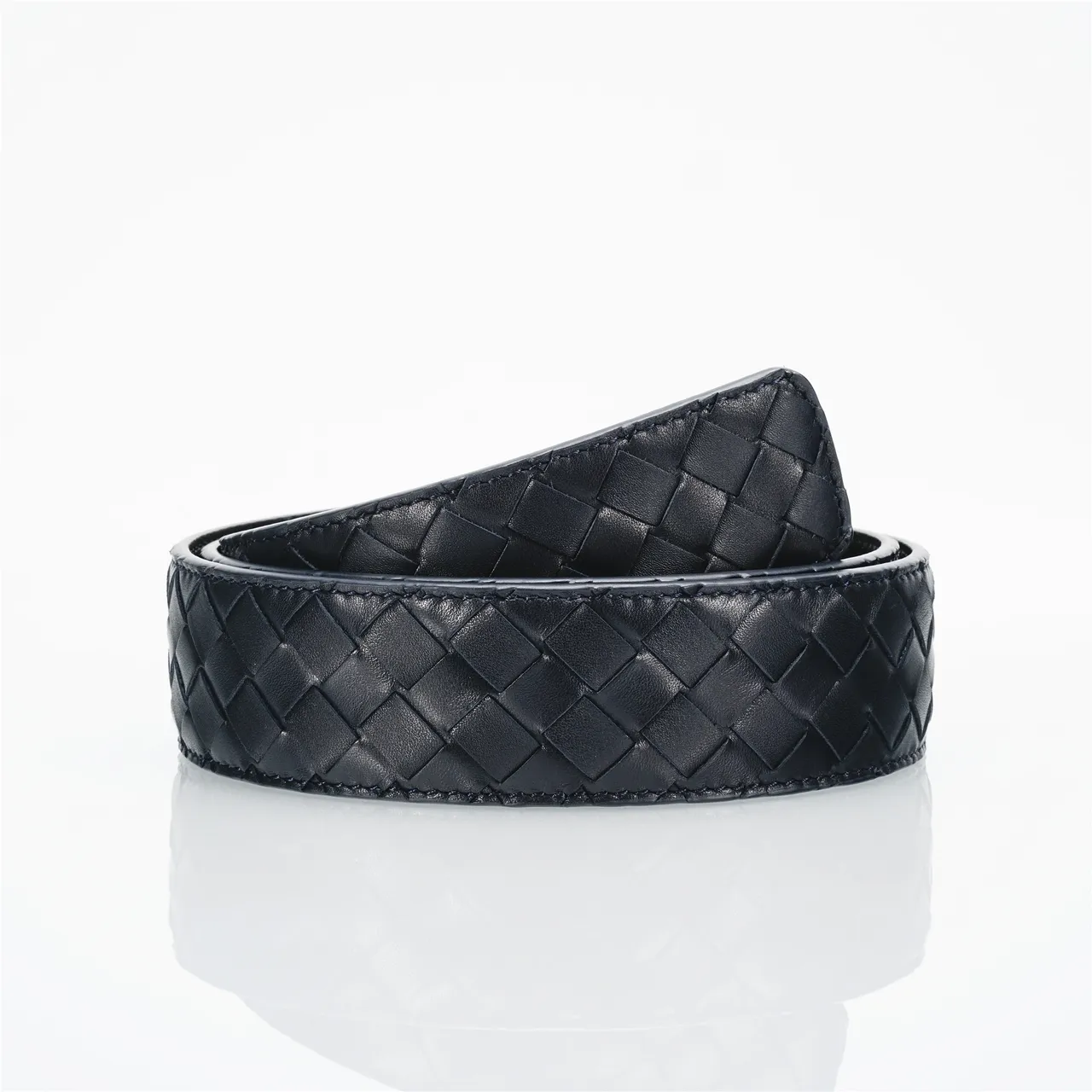 Bottega Veneta Cassette Intrecciato Cinto de couro preto 3