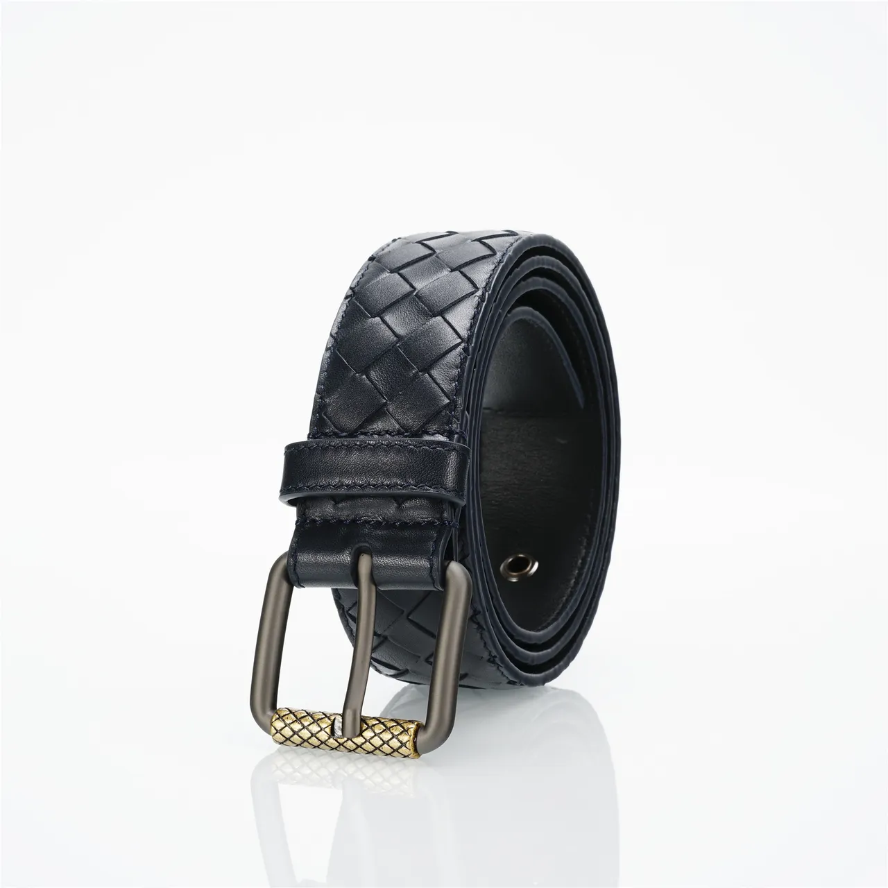 Bottega Veneta Cassette Intrecciato Cinto de couro preto 7