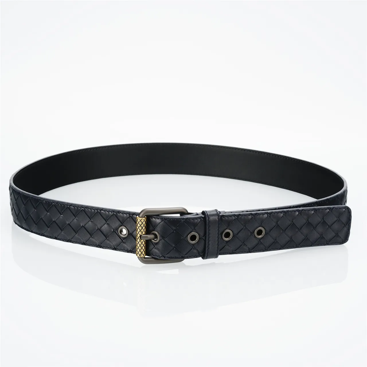 Bottega Veneta Cassette Intrecciato Cinto de couro preto 9
