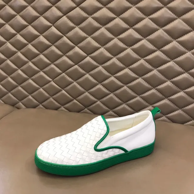 Bottega Veneta Cassette Loafer সাদা ও সবুজ Intrecciato স্লিপ-অন লোফার 5