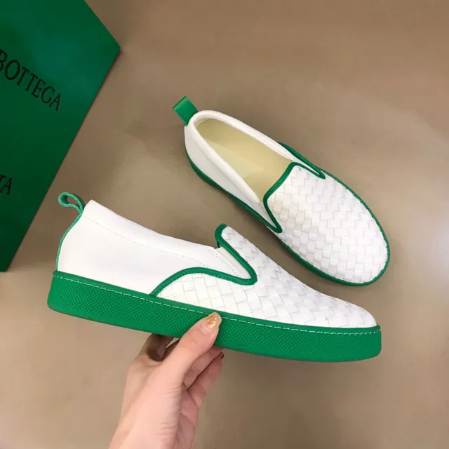 Bottega Veneta Cassette Loafer সাদা ও সবুজ Intrecciato স্লিপ-অন লোফার 6