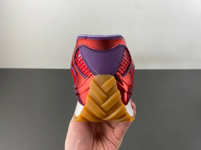 Bottega Veneta Cassette Tênis Lifestyle Metálicos Vermelho e Roxo 4
